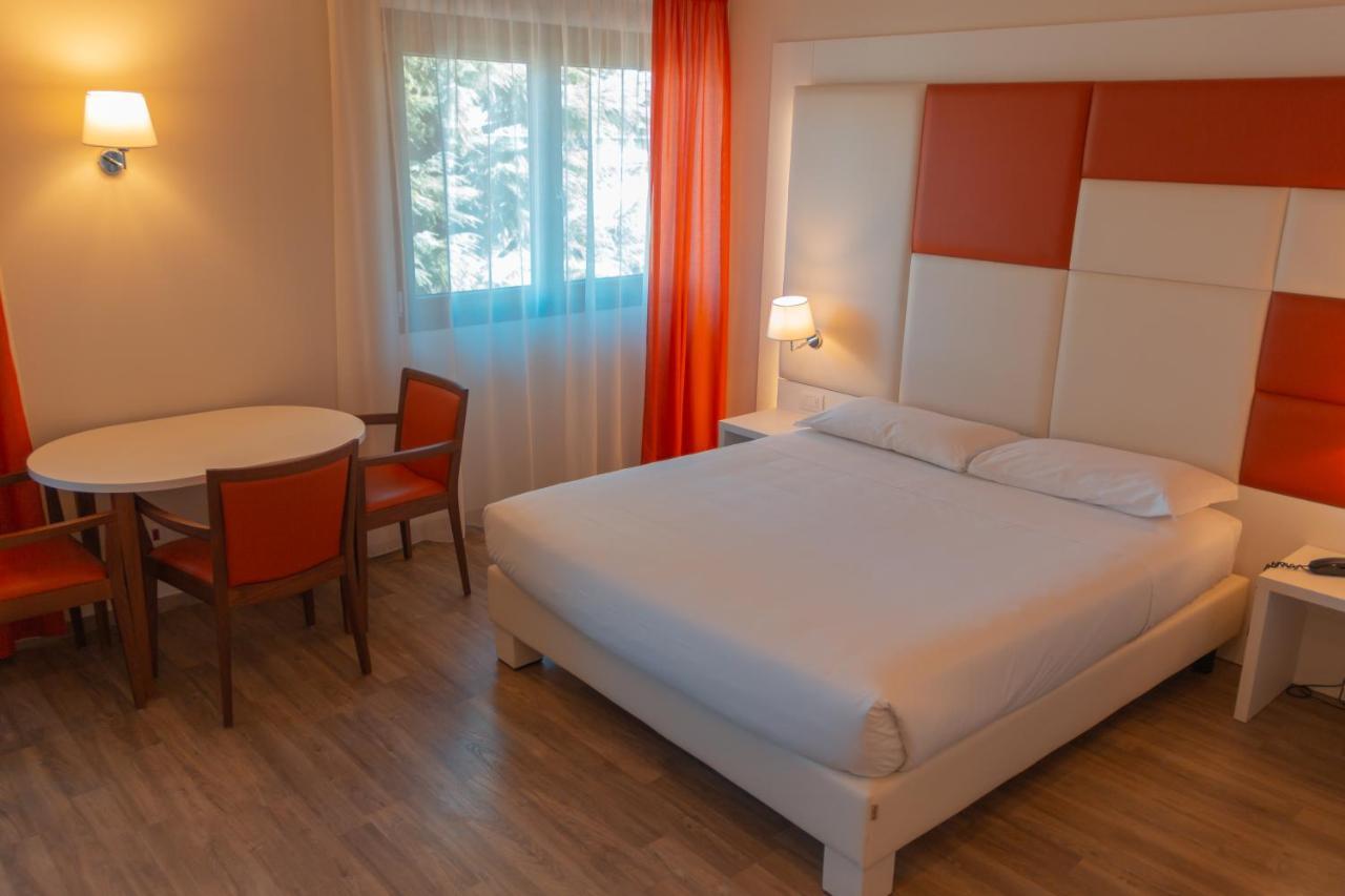 Hotel Sirio - Sure Hotel Collection By Best Western Medolago Εξωτερικό φωτογραφία